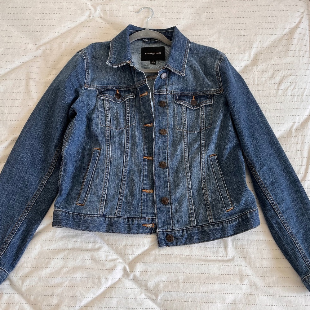 Banana republic dark wash denim jacket